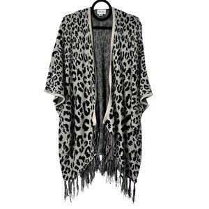 Style Rack Animal Print Shawl Poncho Cape Size M/L Fringed Open Front Boho Chic